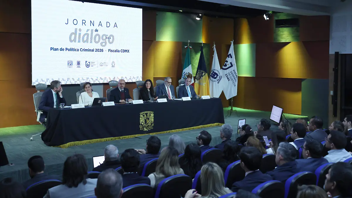 Jornada de diálogo PPC FGJCDMX 2026 UNAM 3
