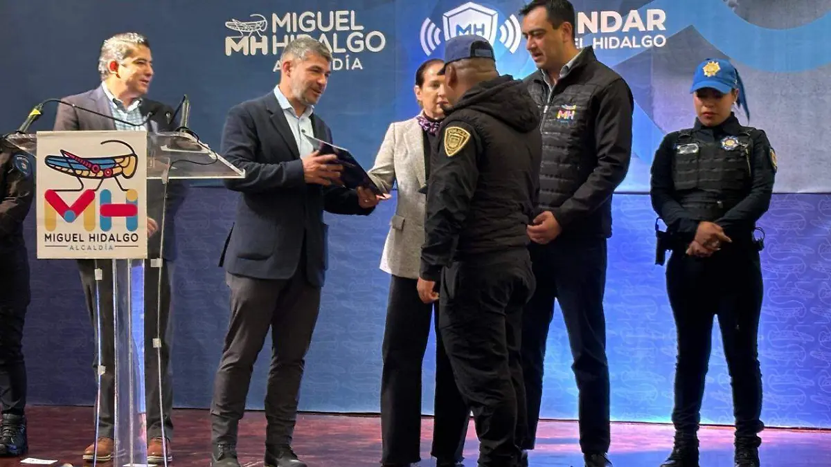 Policías Miguel Hidalgo  (1)