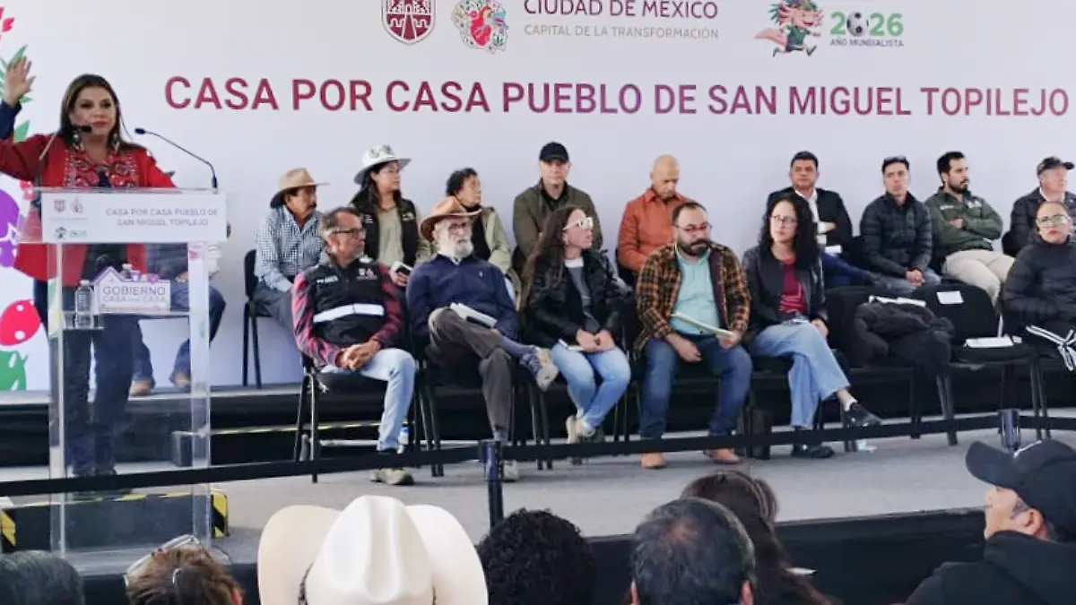 clara brugada topilejO AURELIO SANCHEZ.2