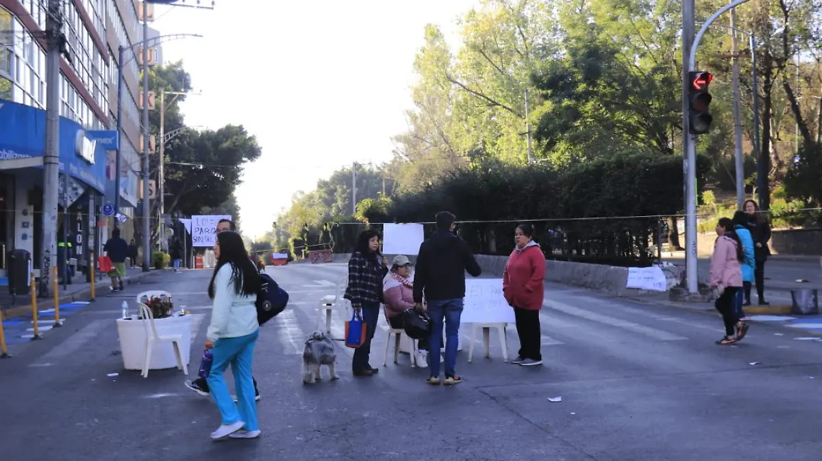 Bloqueo en Parque Lira supera 24 horas; ¿por qué está cerrado?