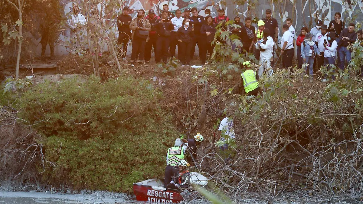 canal aguas negras ecatepec JOSE MELTON