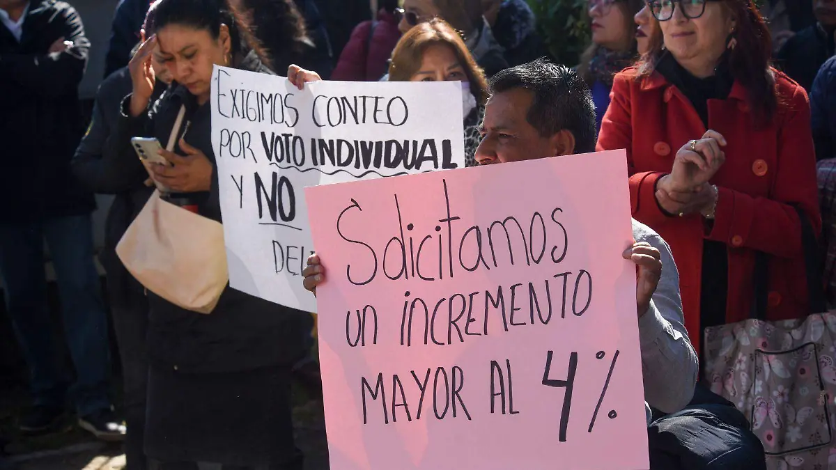 1067256_Trabajadores  UAEMÉX rechazan aumento salarial_web