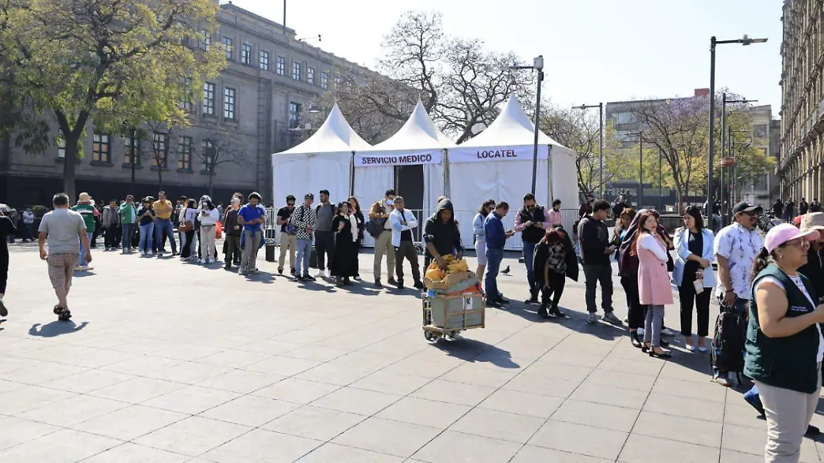 vacunas sarampion zocalo AURELIO SANCHEZ