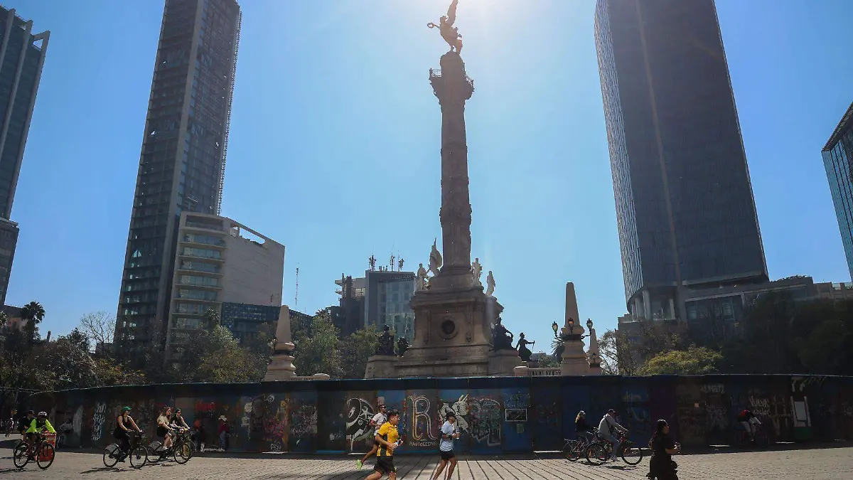 1068042_Paseo Dominical Corredores_web