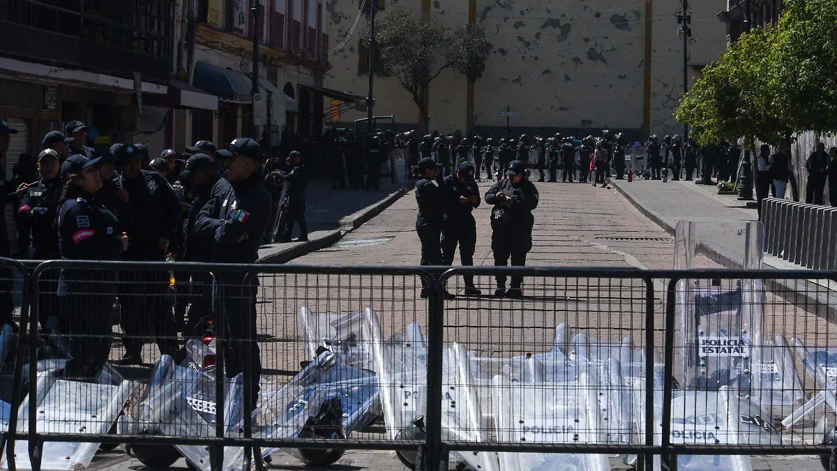 970682_8M seguridad en Toluca_web