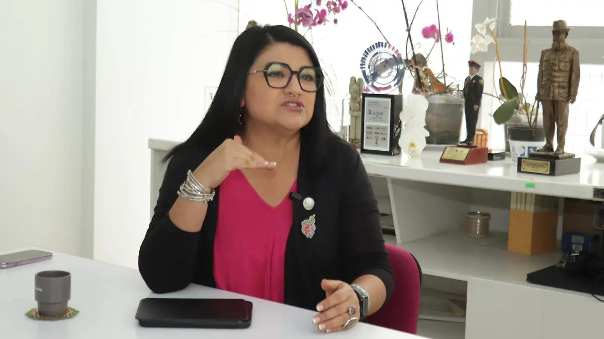 Secretaria de las Mujeres, Daptnhe Cuevas GUILLERMO PANTOJA.2