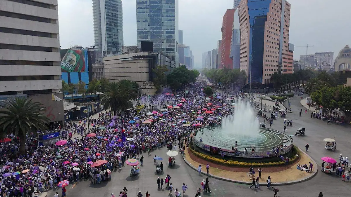 panoramica marcha 8 M JOSE MELTON