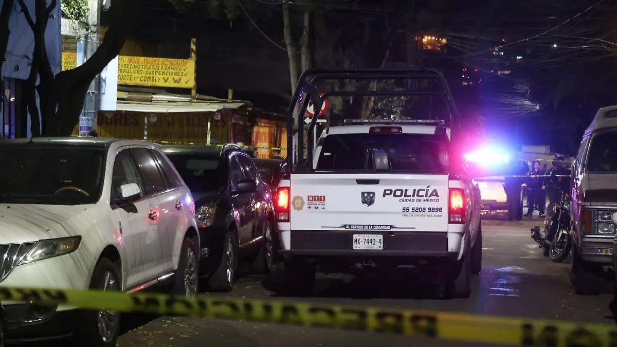 Muerto en Miguel Hidalgo  (2)