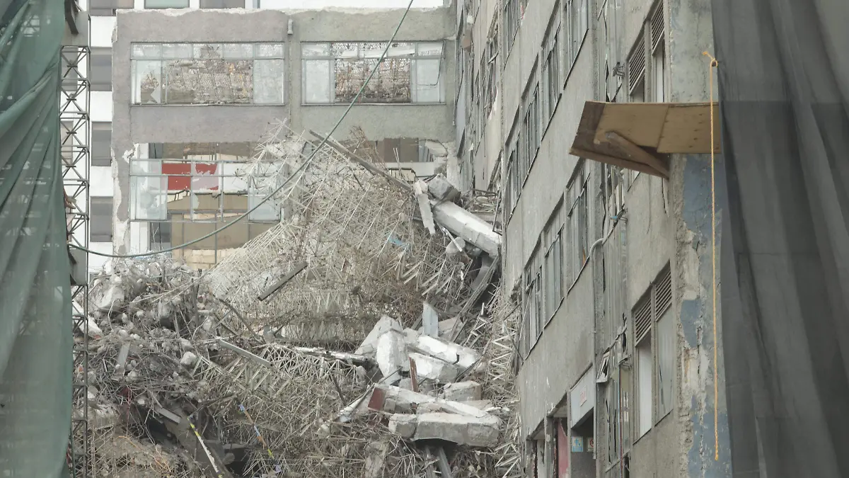 derrumbe san antonio abad GUILLERMO PANTOJA.3