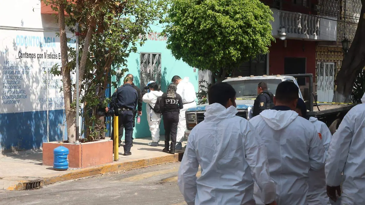 pareja sin vida cisterna gam LUIS BARRERA