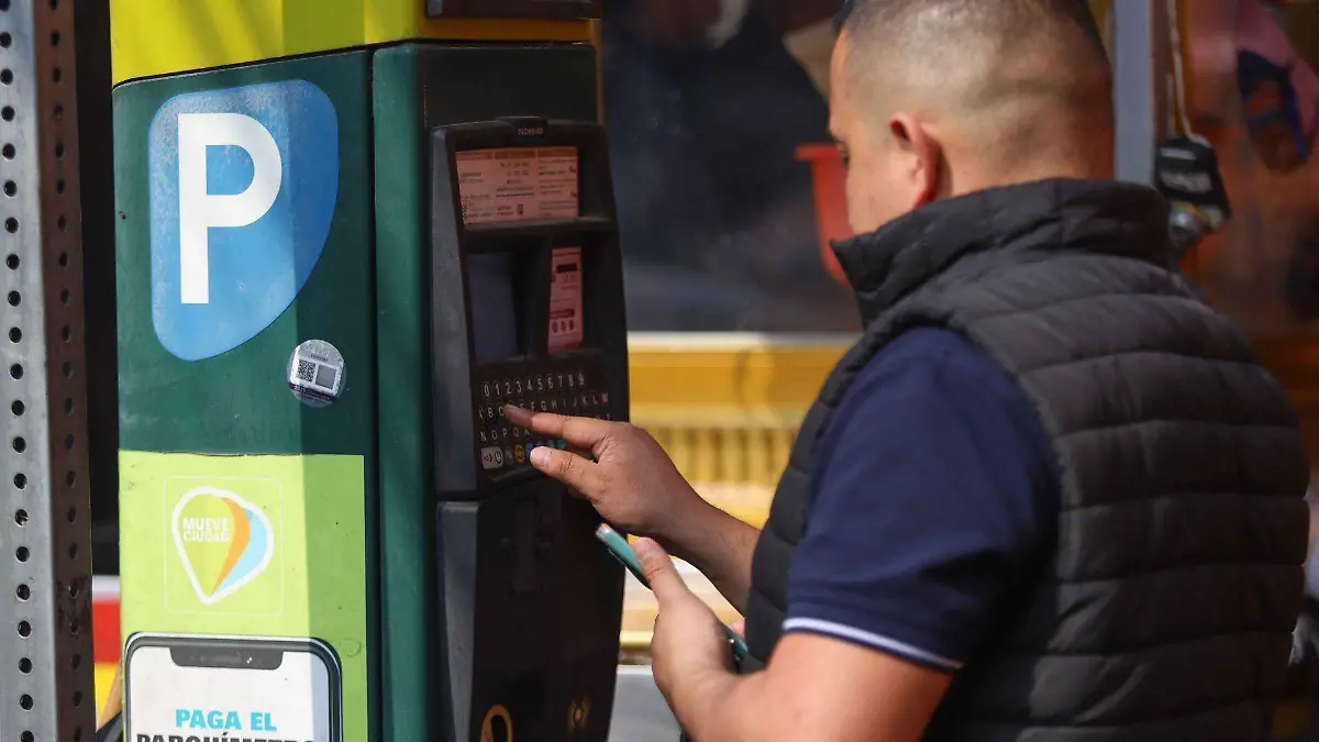 1064697_Ajuste precios parquímetros_web