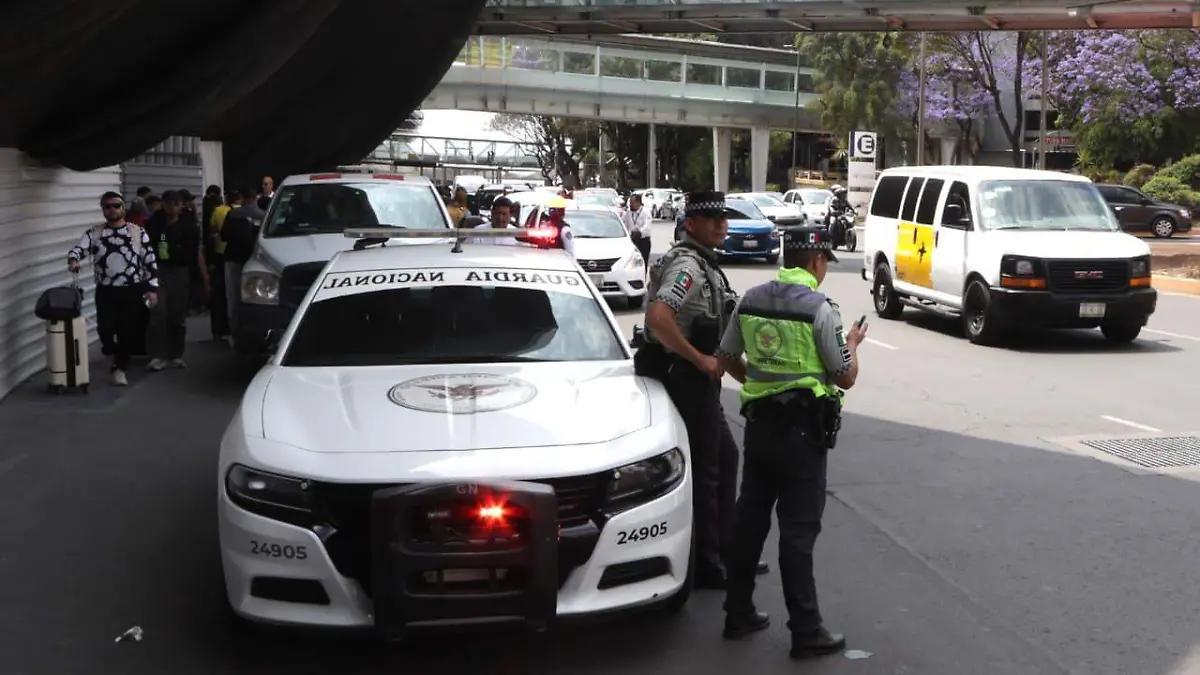 guardia nacional AICM david deolarte.2