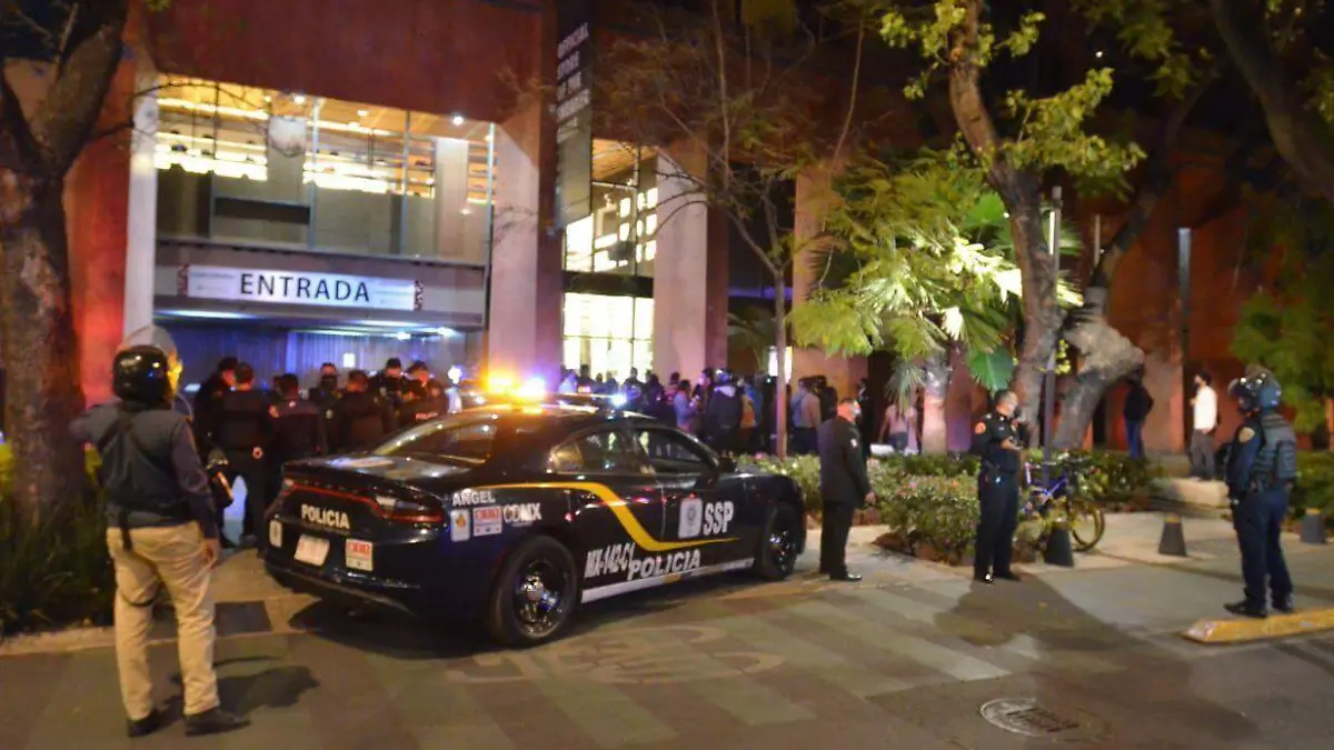 800724_Asalto Tienda Paseo de la Reforma_impreso