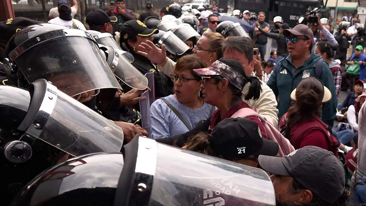 1071938_Bloqueo Secretaria Bienestar_web