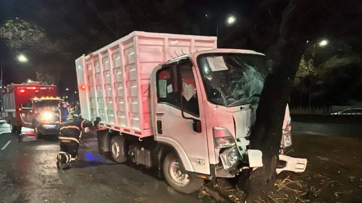 CAMIONETA LIMPIA TLALPAN1