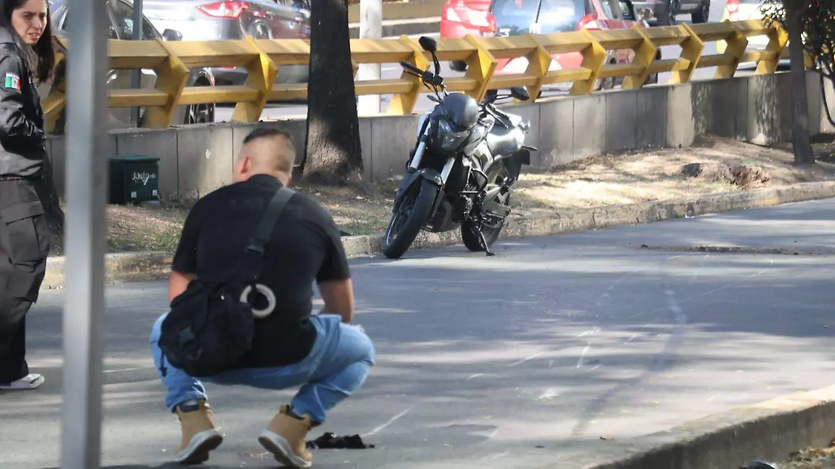 motociclista circuito interior LUIS BARRERA