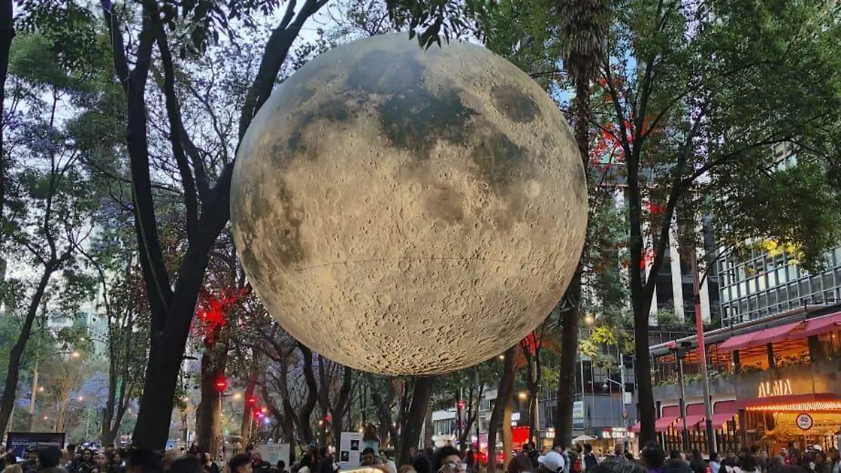LUNA REFORMA1