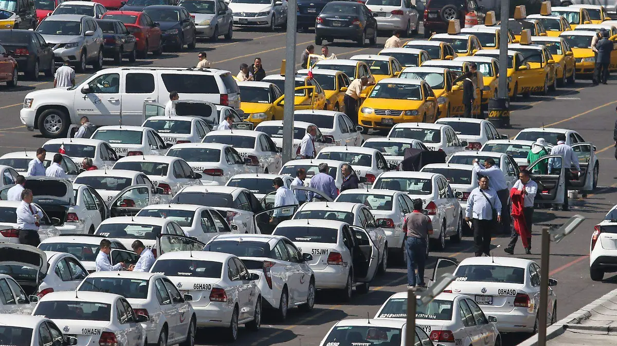 620692_Taxis Aeropuerto_web