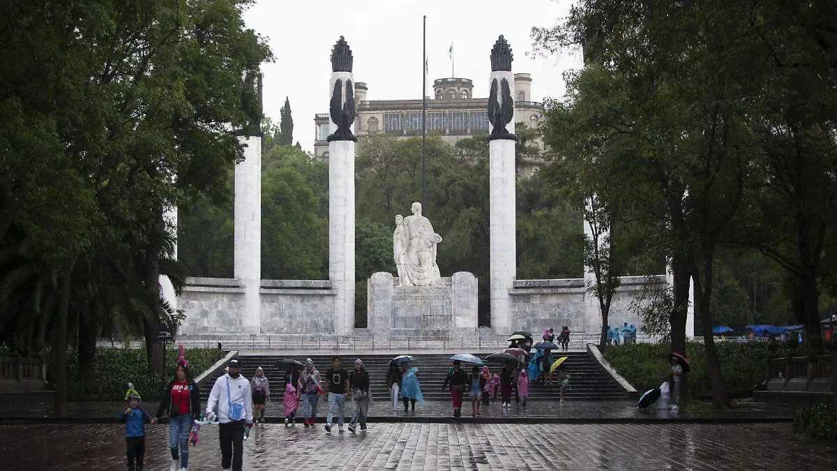 1043542_Lluvias Bosque de Chapultepec_web