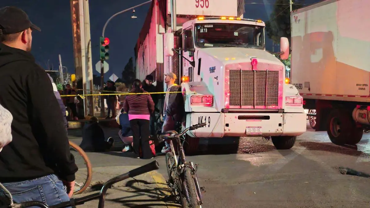 ciclista sin vida rio de los remedios MAXIMILIANO PEREZ
