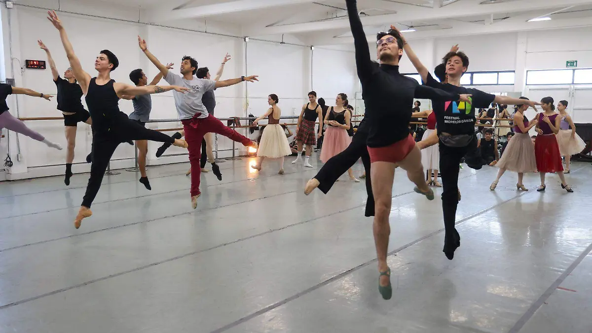 1068719_Ensayo La Sílfide y el Escocés_web