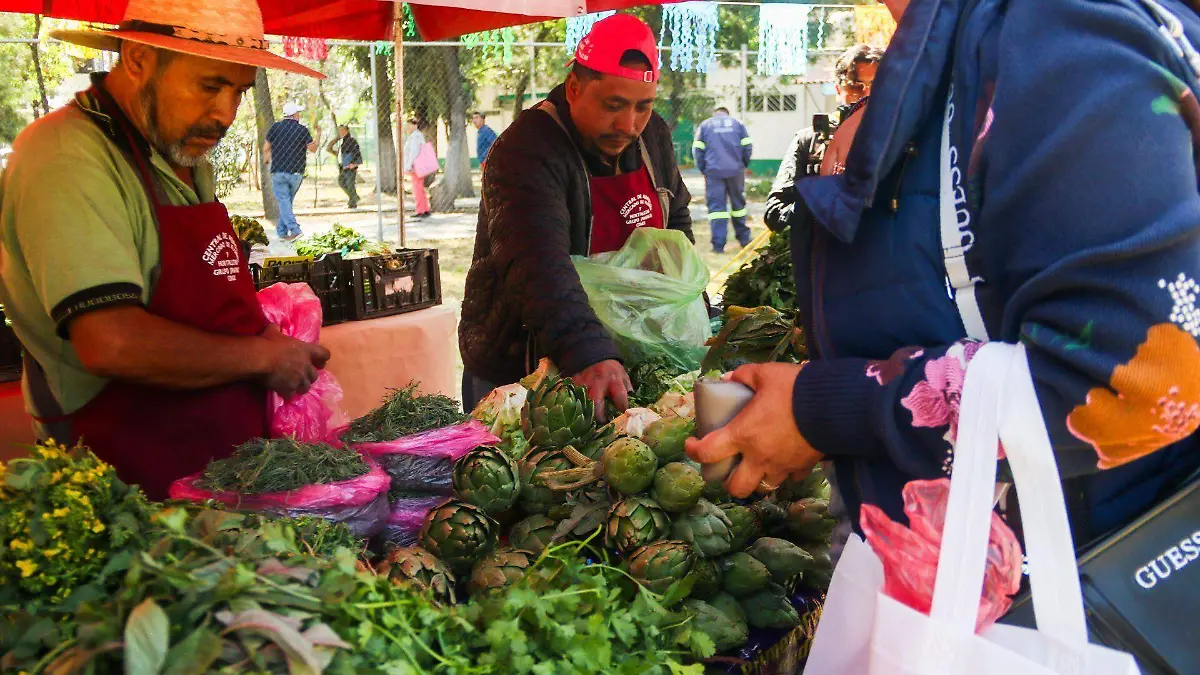1073013_Feria de mujeres emprendedoras CEDA_web