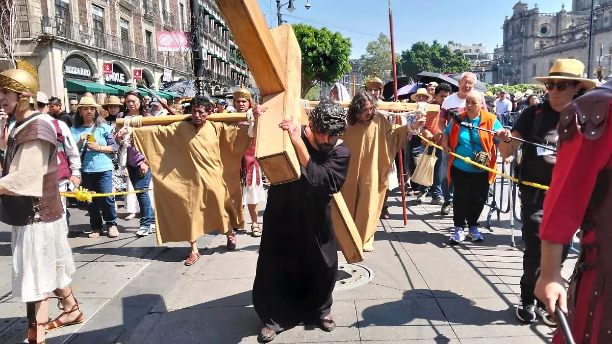 pasion de cristo zocalo ARTURO R. PANSZA