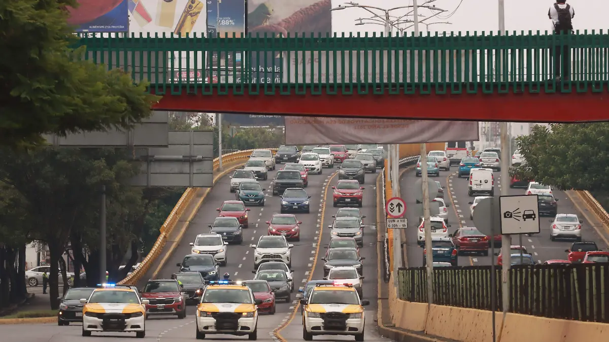 986299_Bloqueo de trabajadores de limpieza_impreso