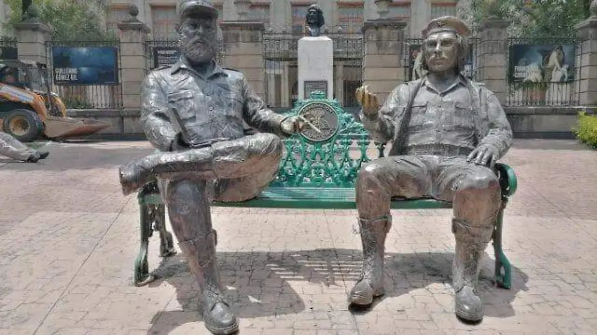 ESTATUAS CDMX3