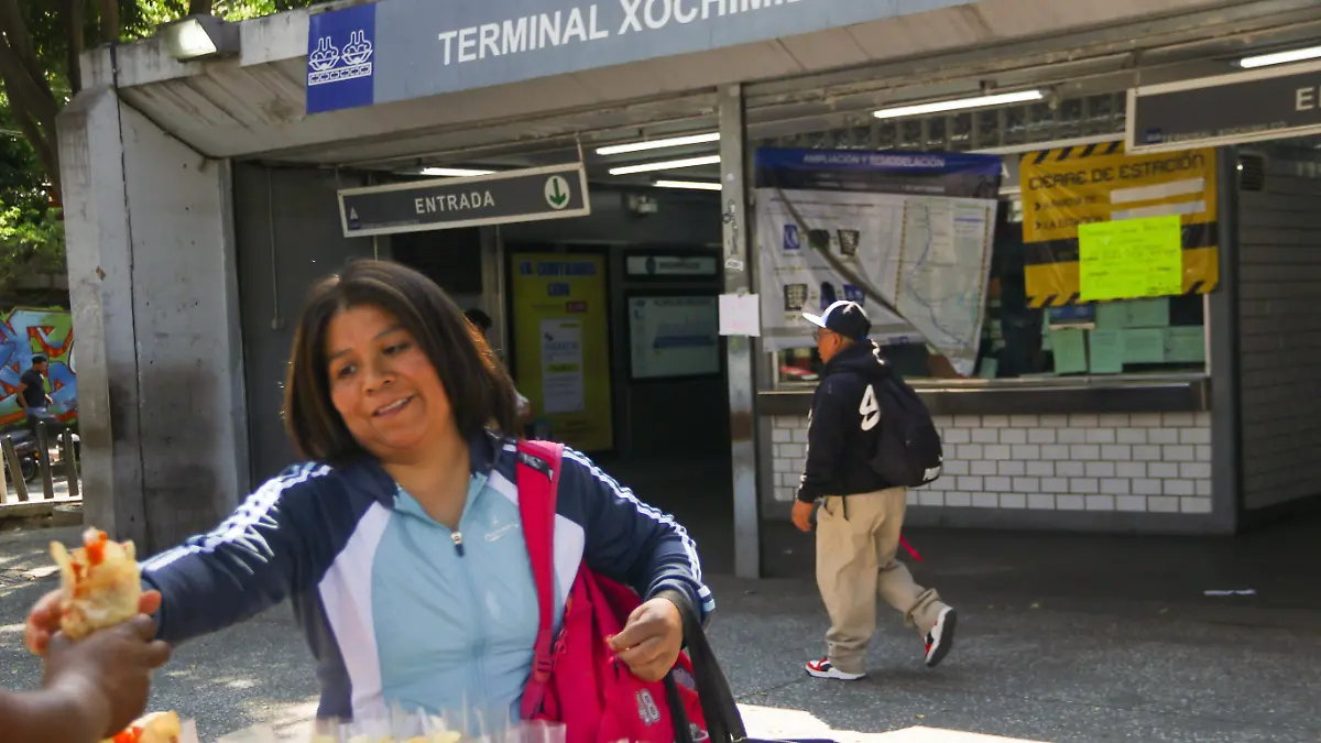 1076254_Tren ligero en servicio a Xochimilco _impreso