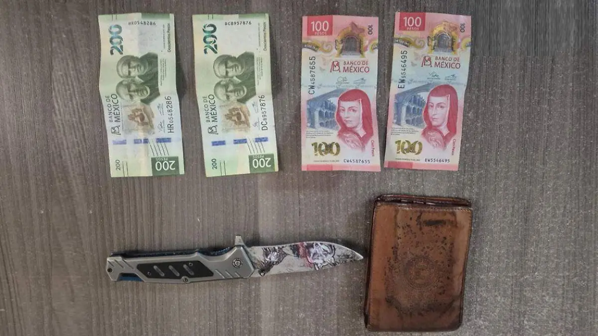 Persecución en Tlalpan termina en detención de dos motonetos acusados de robo