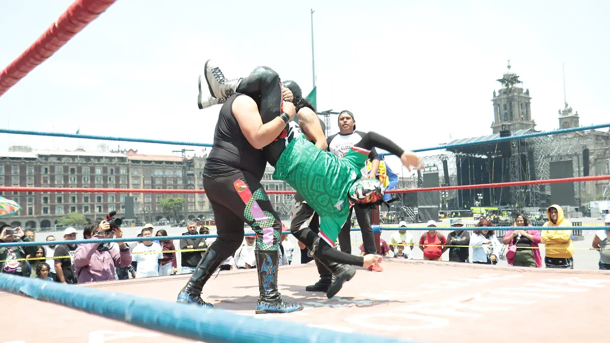 Lucha libre en el Zócalo  (5)