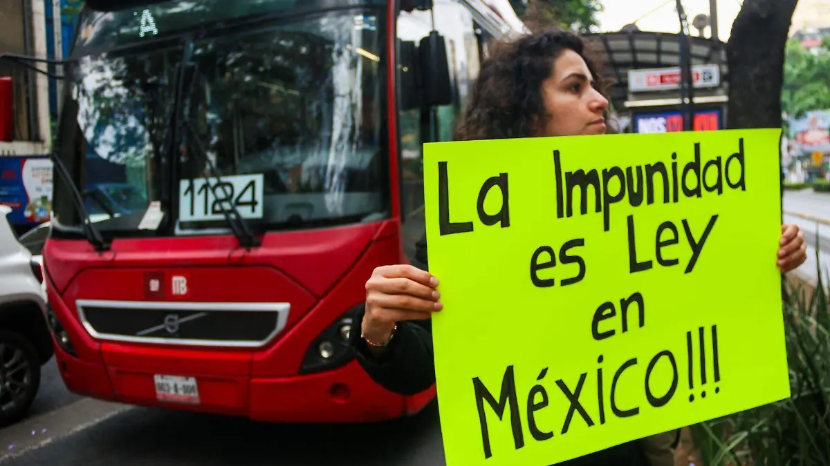 1078382_Bloqueo por desaparecidos del país_web