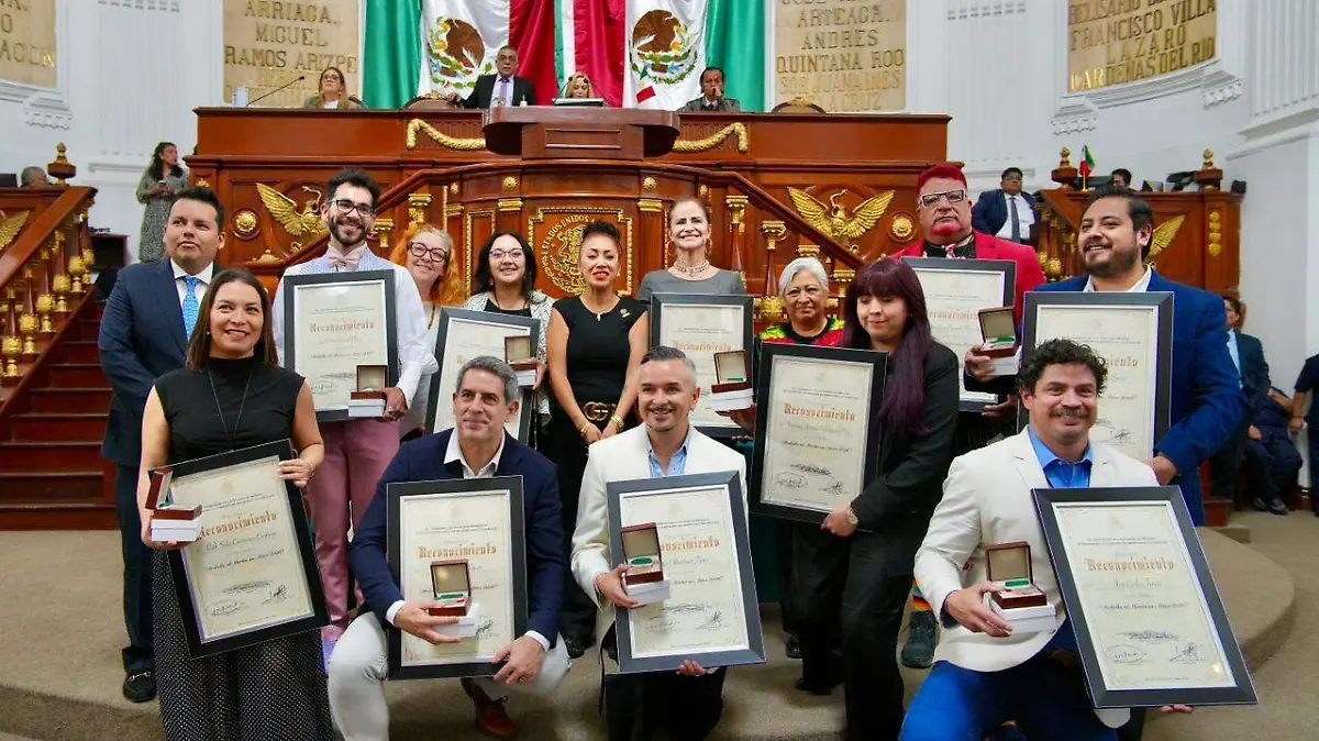 congreso medalla  Congreso de la Ciudad de México