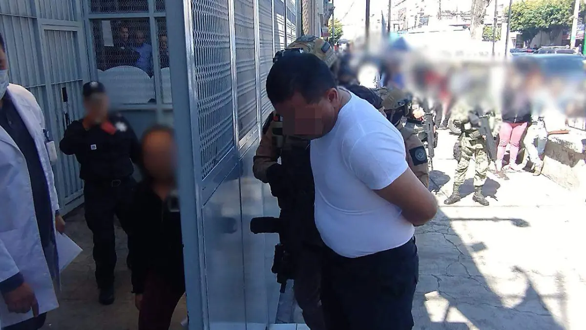 ENJAMBRE SENTENCIAS1