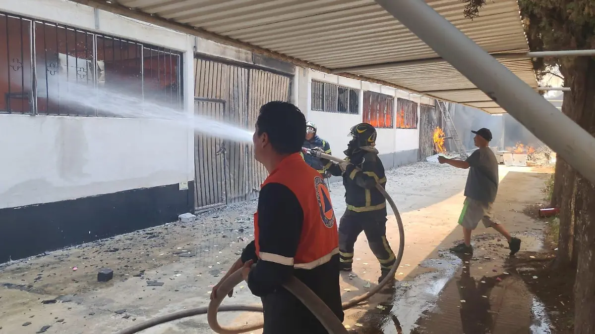 incendio tlahuac @SGIRPC_CDMX