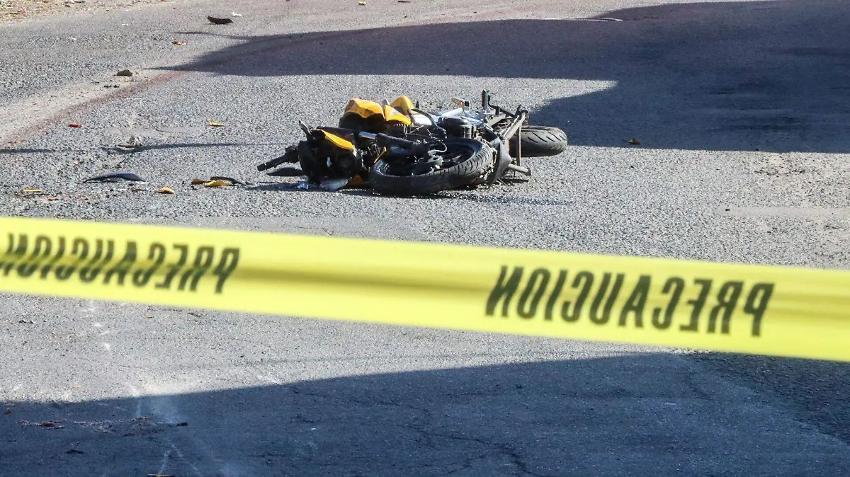 1053135_Tultitlán Motociclista Muerto_web (1)