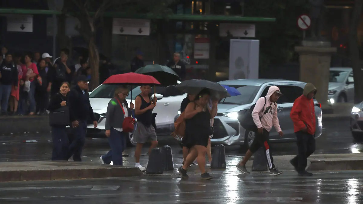 Lluvia en CDMX  (1)
