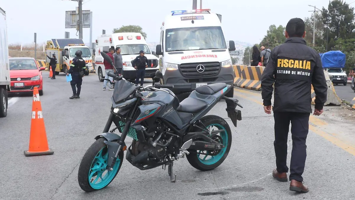 motociclista bordo LUIS BARRERA