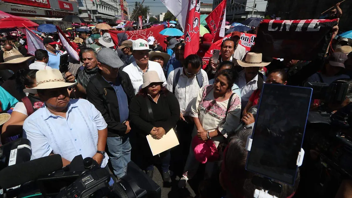 MAESTROIS MARCHA2