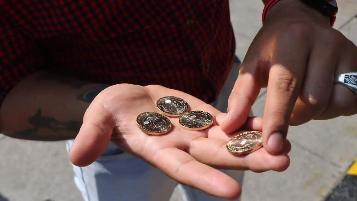 monedas mundial MAXIMILIANO PEREZ.3
