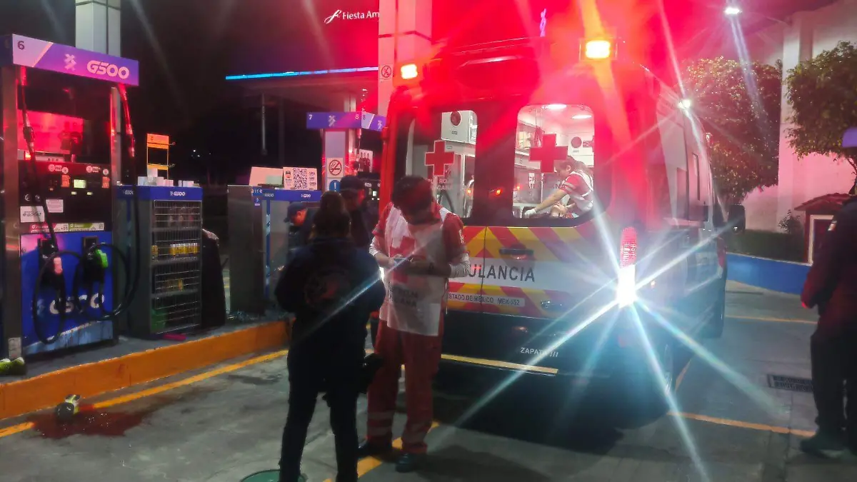 gasolinera crimen tlalnepantla ALVARO VELAZQUEZ