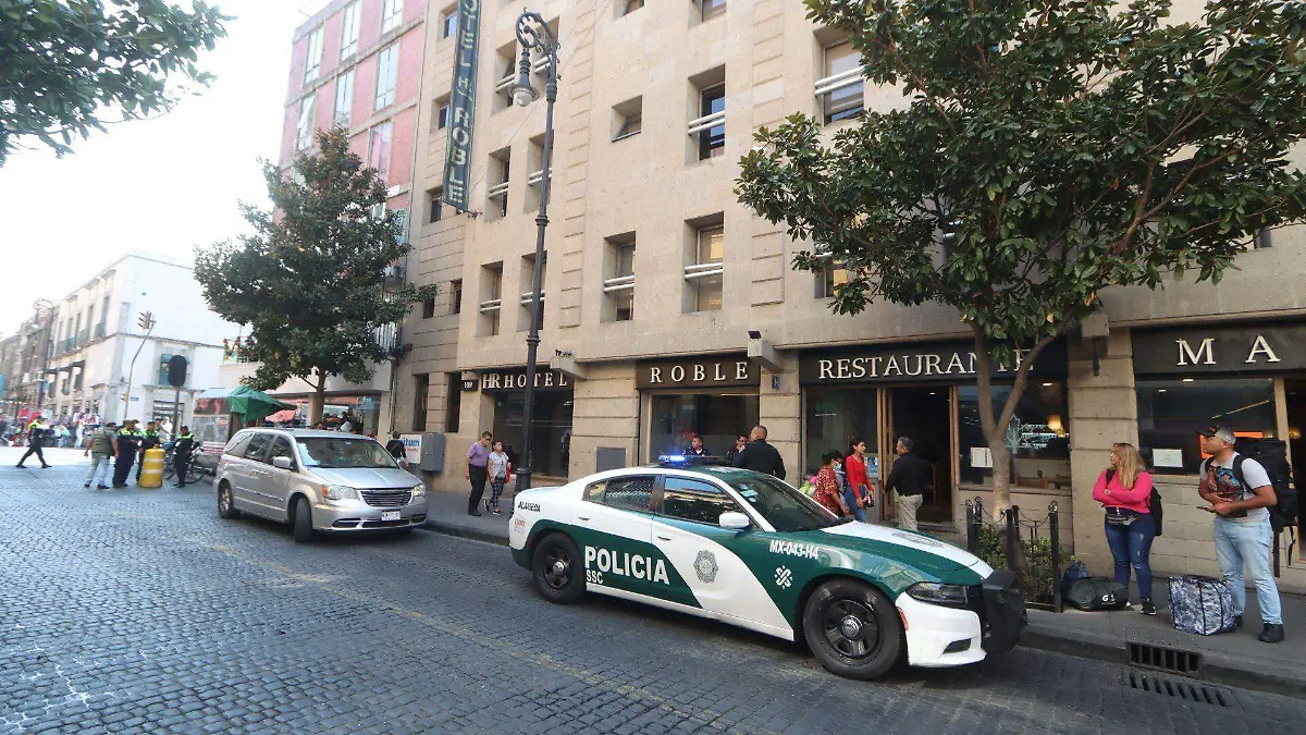 908465_Muere mujer en hotel_web