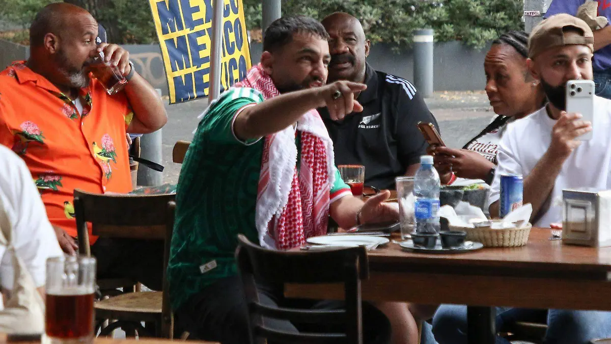 1087997_Francia vs Irak Restaurantes Roma_web