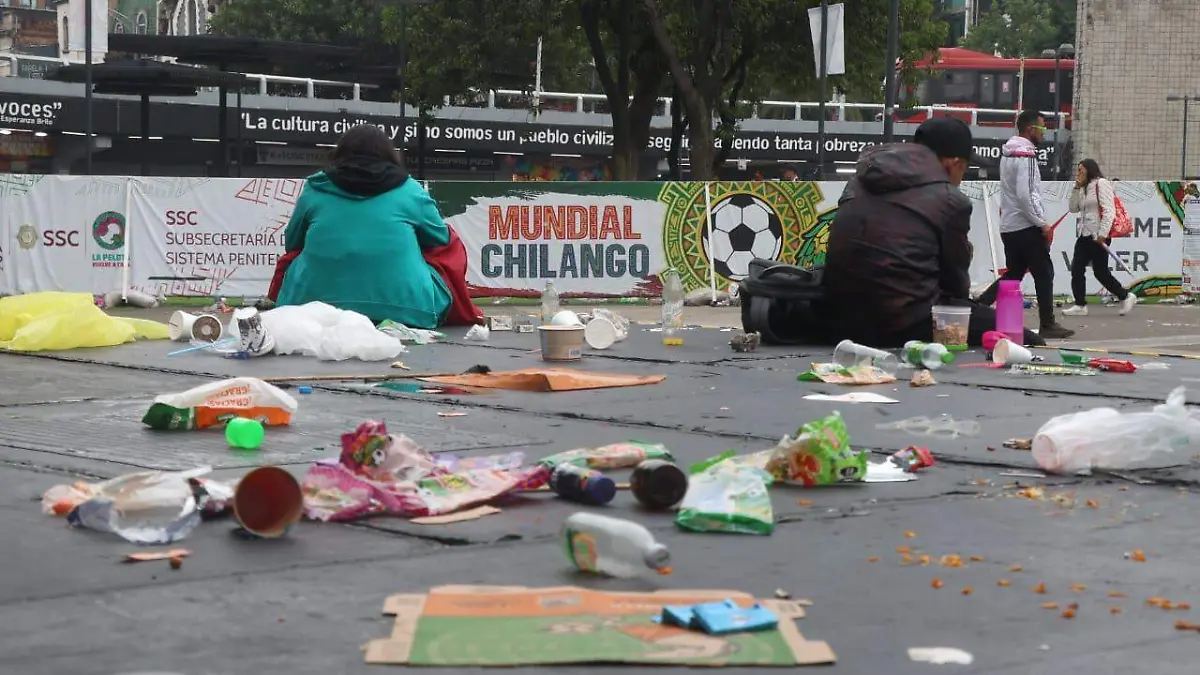 basura mundial LUIS BARRERA