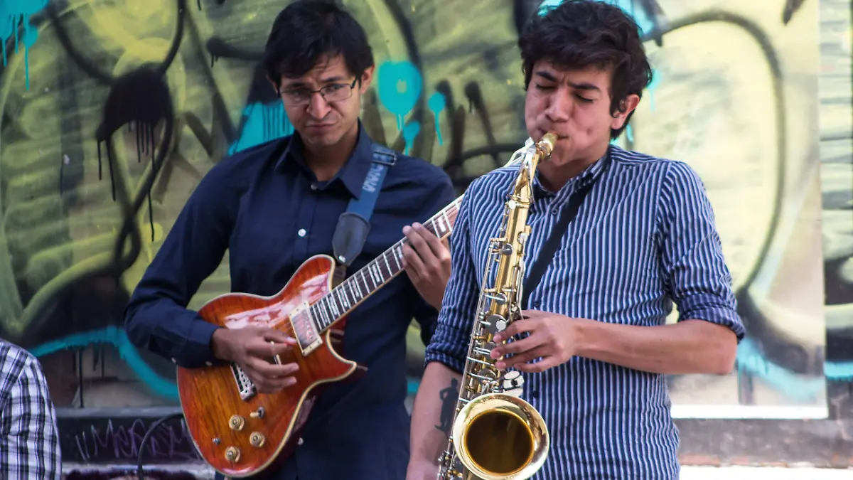670566_Musica Calles de Dolores_impreso