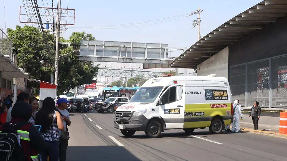 atropellado carril mexibus LUIS BARRERA
