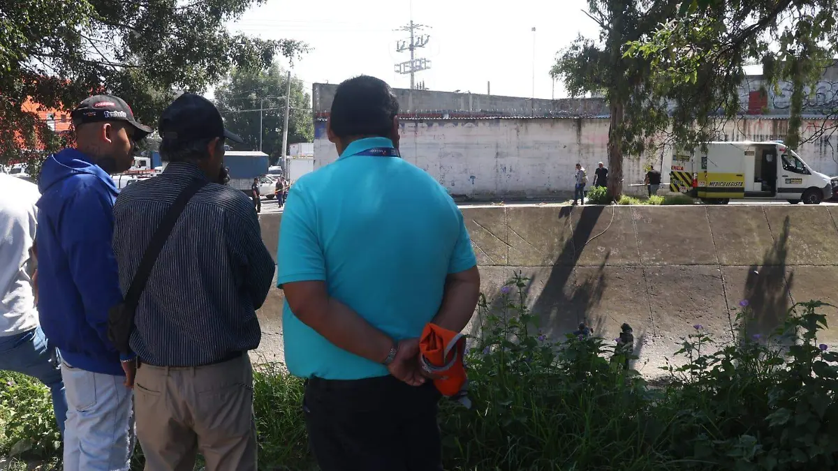cuerpo canal naucalpan LUIS BARRERA.2