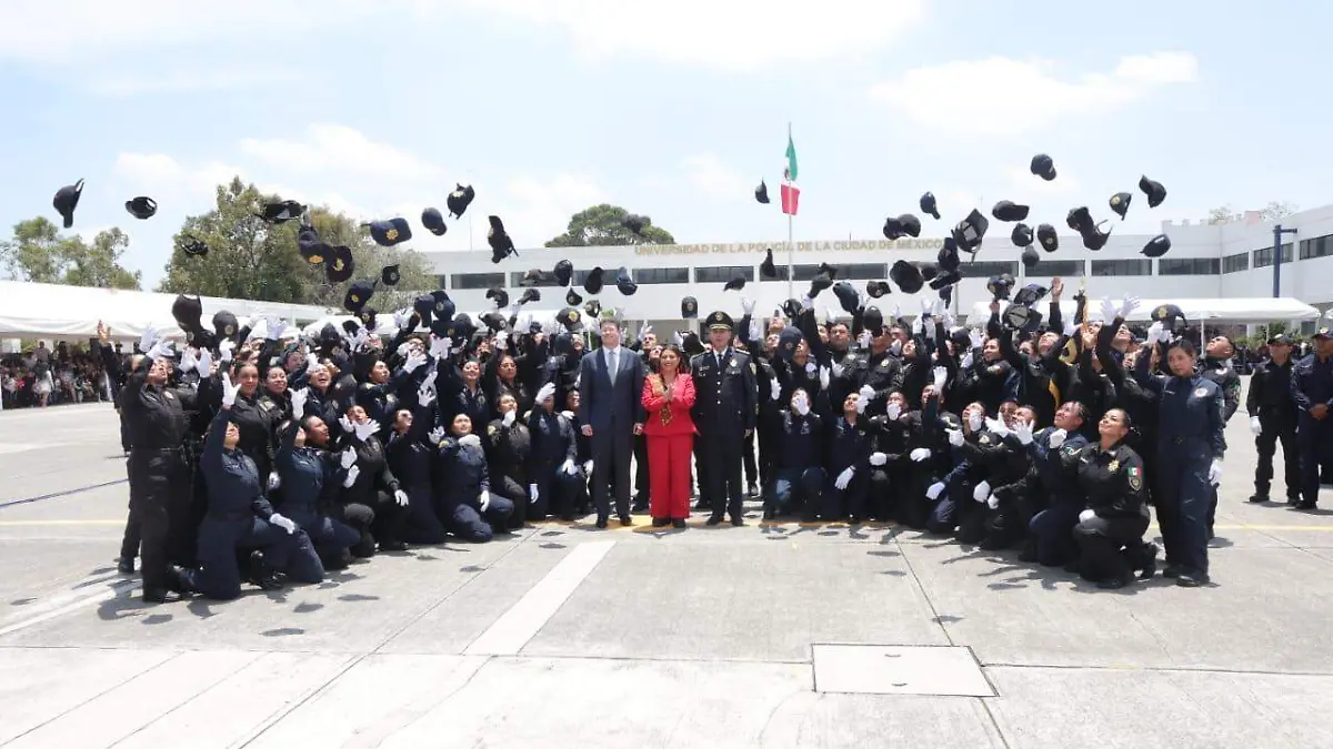 policias graduados DAVID DEOLARTE.5