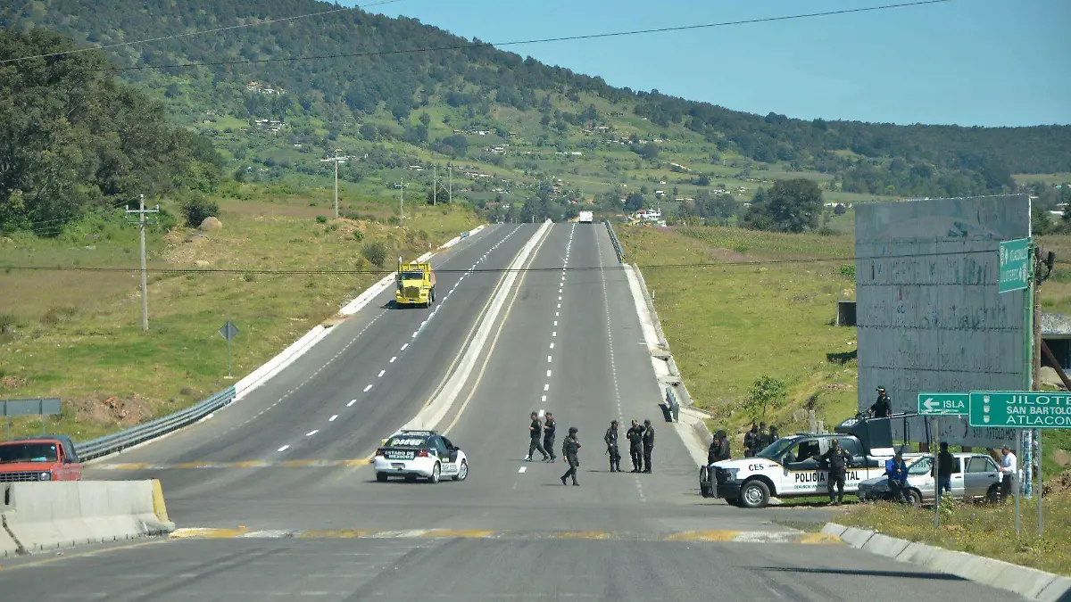 620786_Entrega Carretera Ixtlahuaca_web